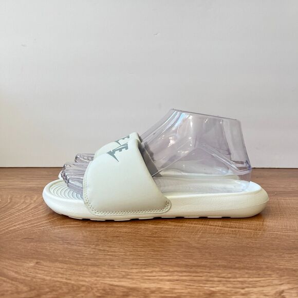 Nike Benassi JDI Grayish Green Swoosh Slide Sandals CN9677-300 Women's Size US 6 - Picture 3 of 9